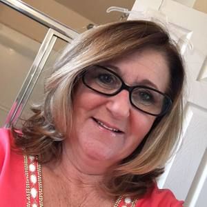 Meet your Posher, Denise